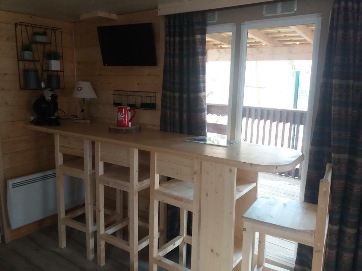 Gîte mobile home réaménagé à Ugine entre Albertville et Annecy Extérieur photo