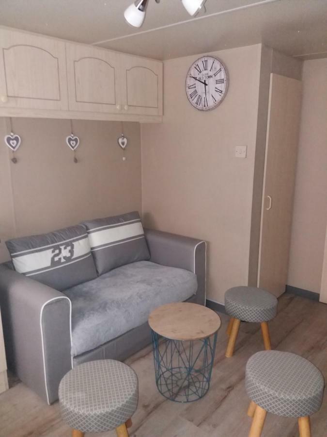 Gîte mobile home réaménagé à Ugine entre Albertville et Annecy Extérieur photo